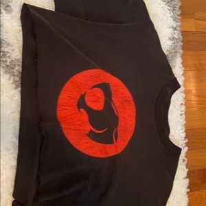 LF cropped tee with cut out stitching on arms